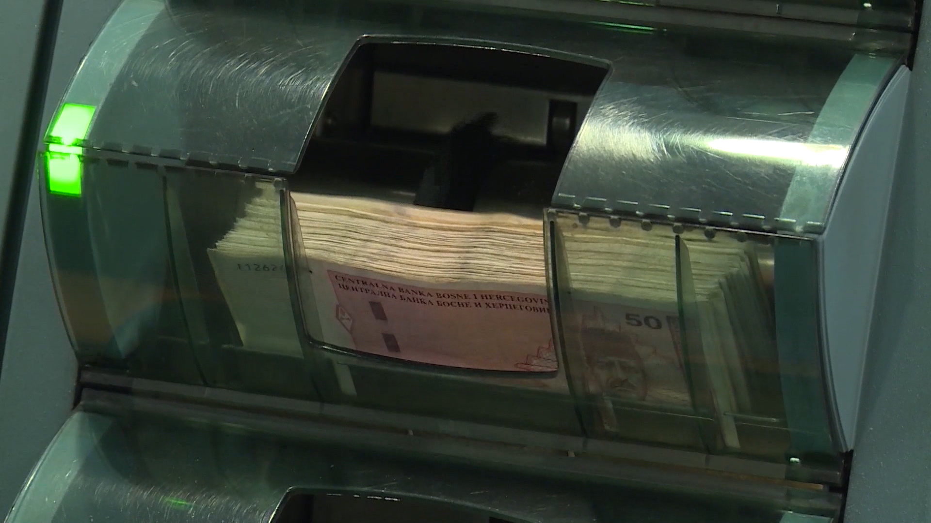 SA-DOZNAKE DIJASPORA-SEM-1(20190516-184419139).mxf.00_00_08_18.Still001