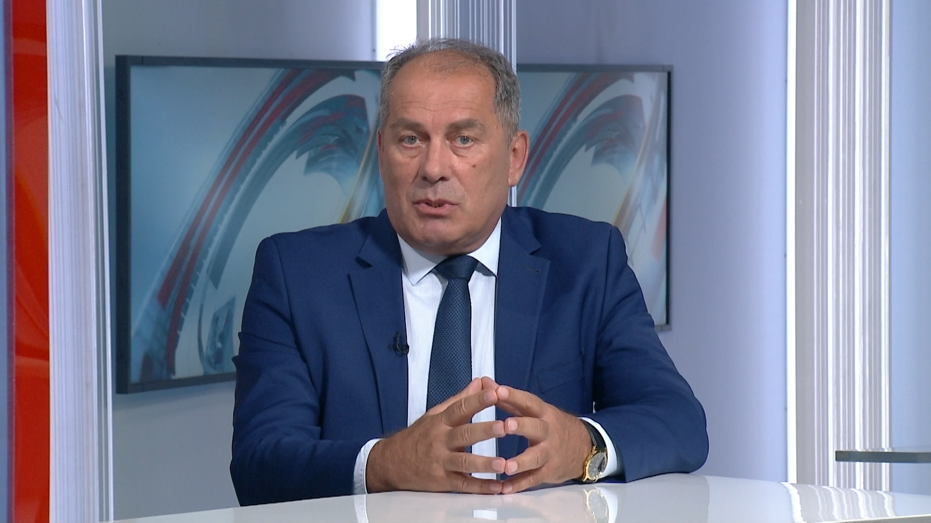 sa-dragan mektic-clf-070818.00_14_40_17.Still003