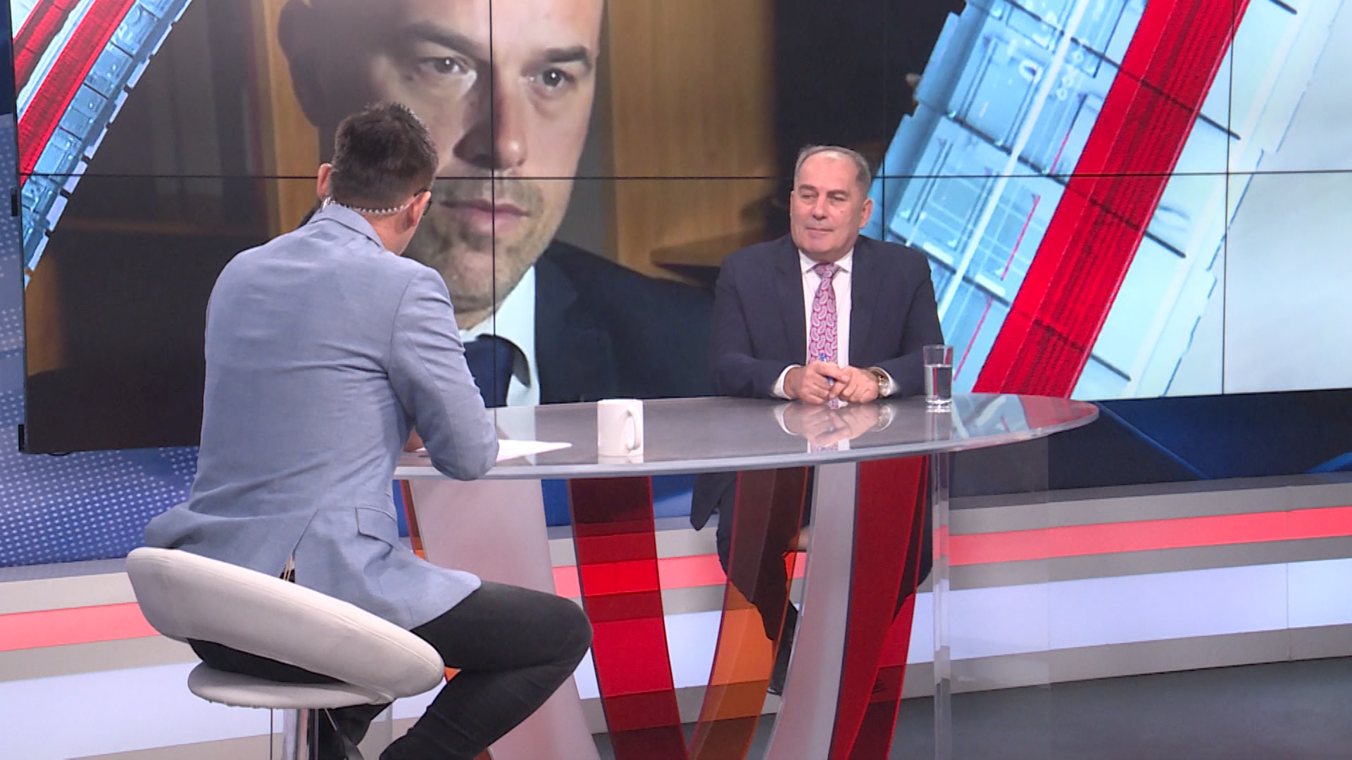 sa-dragan mektic-ytb-171220_1.17_46_09_18.Still001