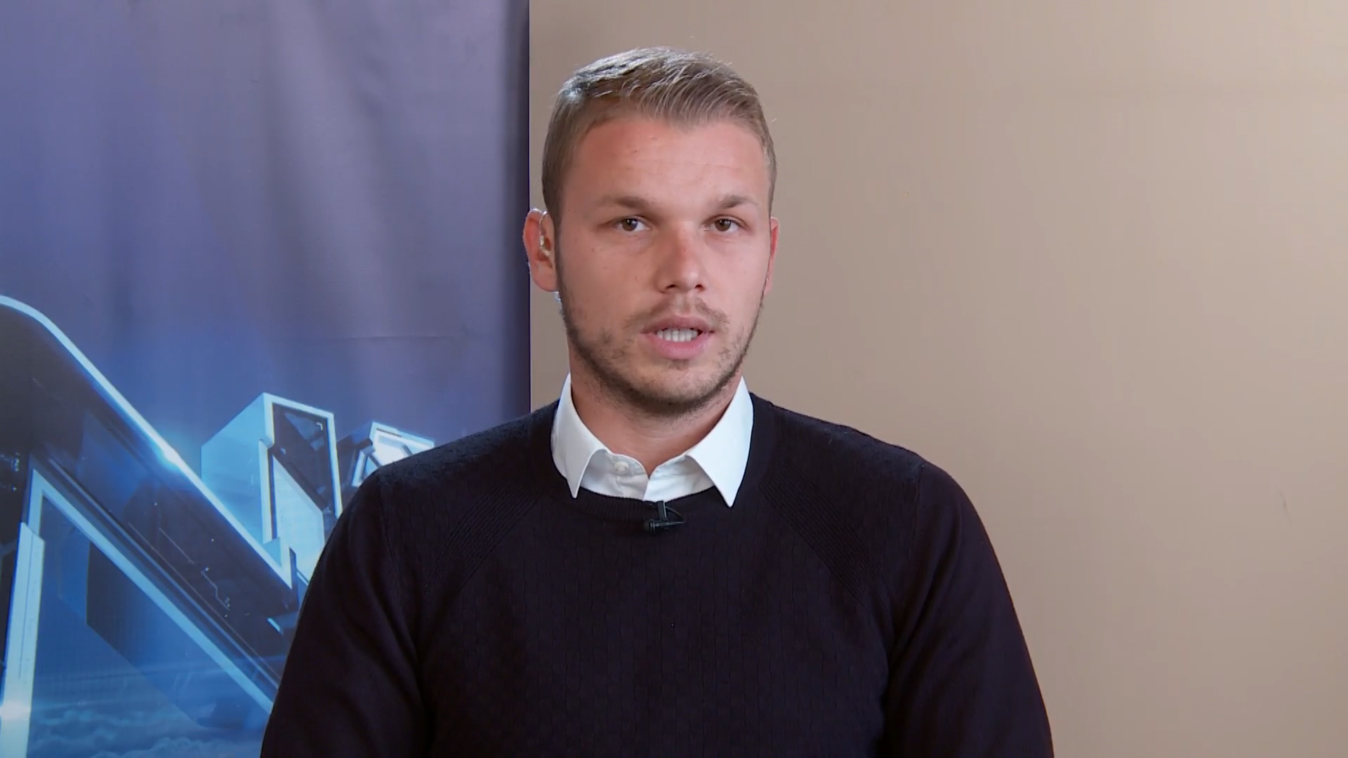 sa-drasko stanivukovic-clf-181019.00_27_11_09.Still001