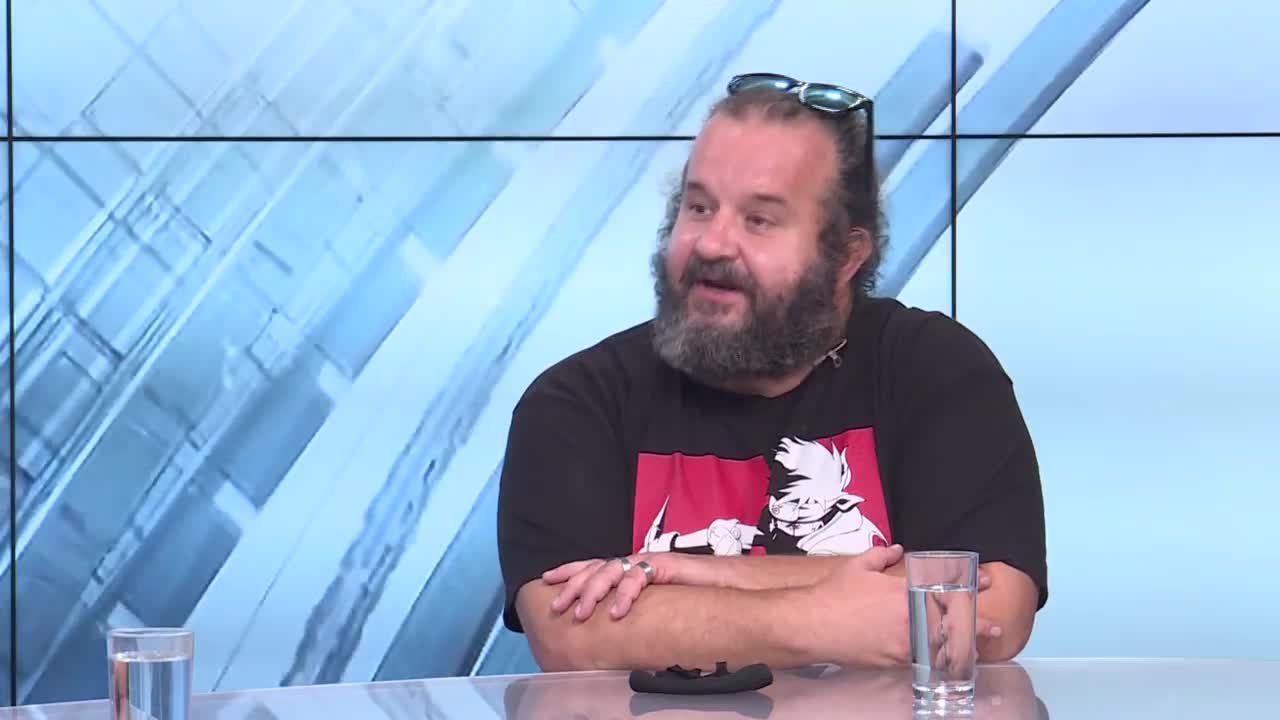 SA-DU-ALMIR KURT-250920-1