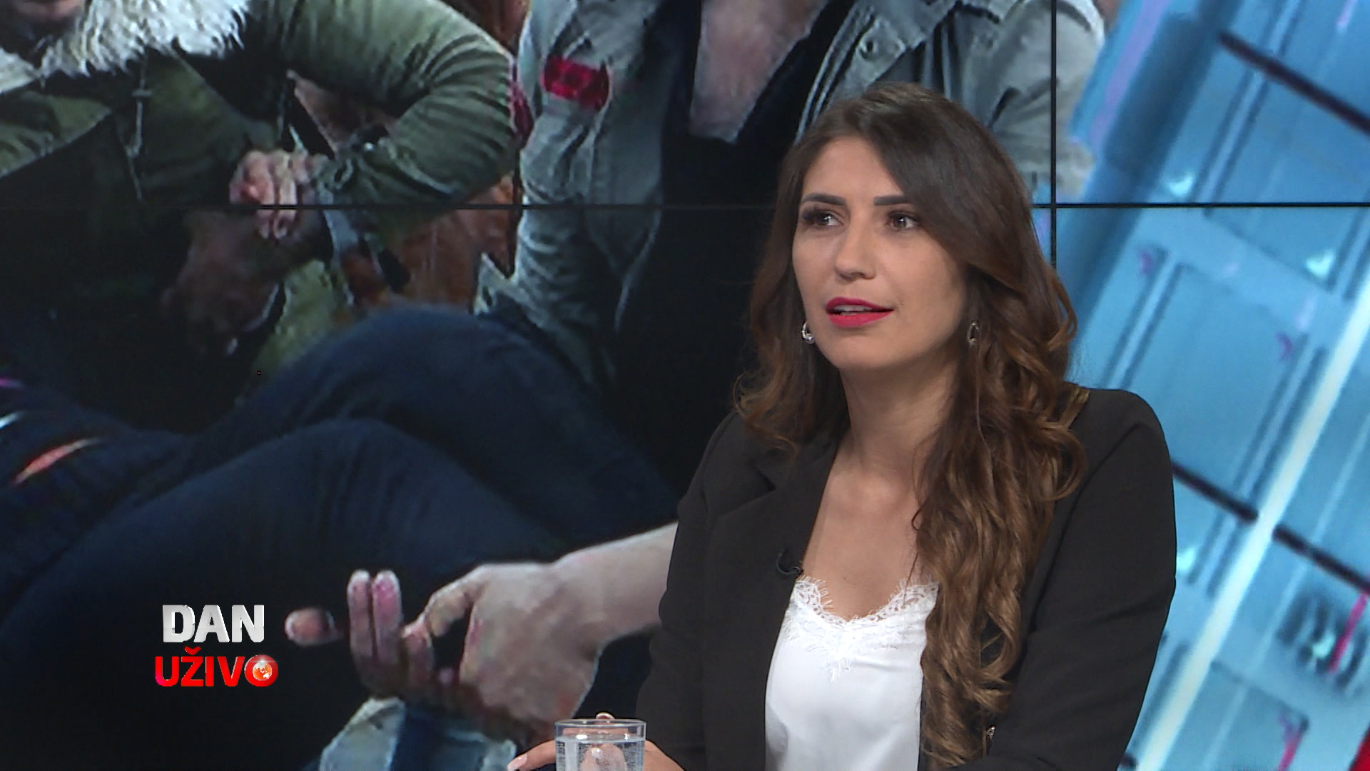 SA-DU-REP BECIRSPAHIC-290419-1(20190429-191525047).mxf.00_01_11_08.Still001