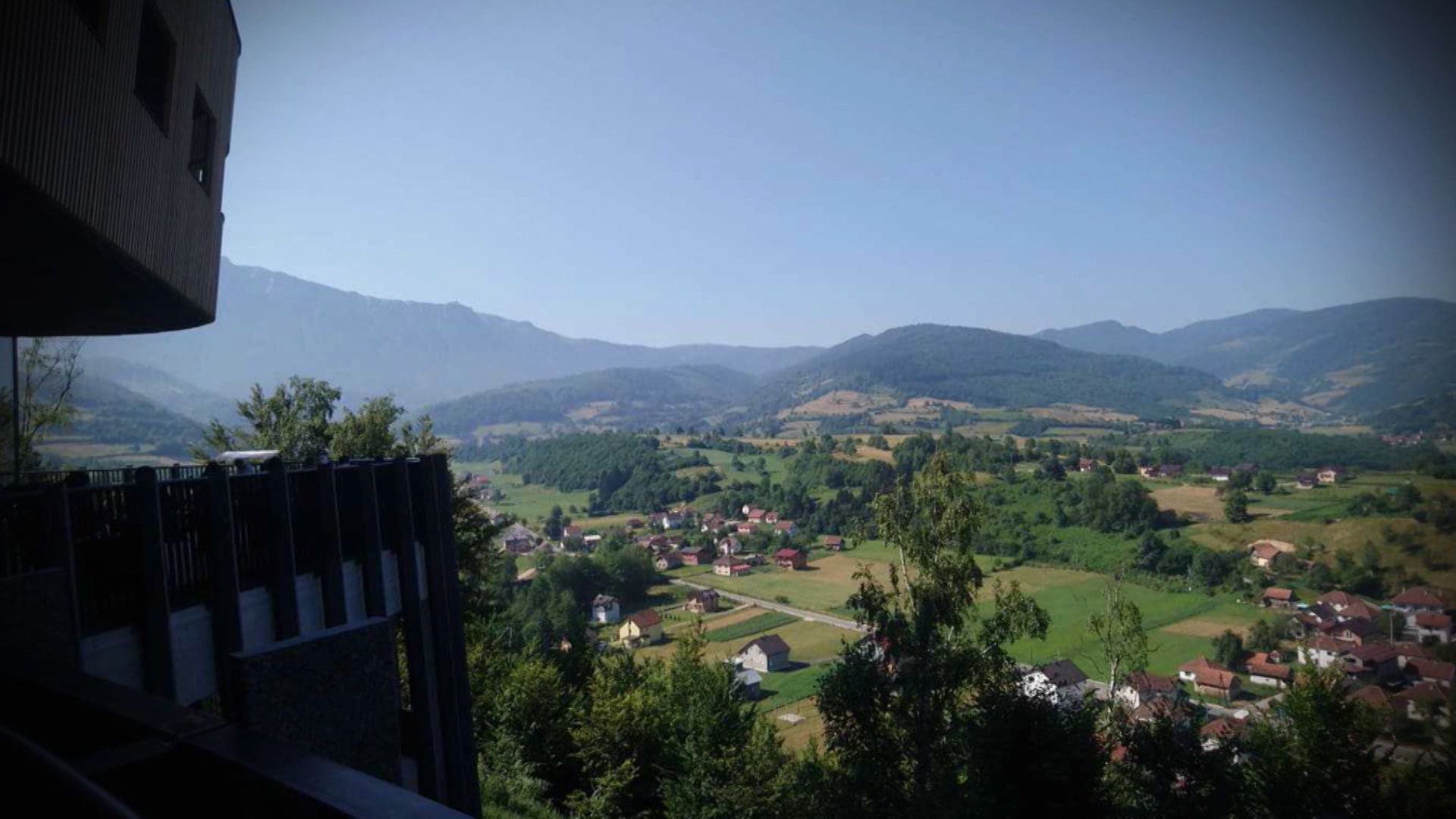 SA-DU TEAM BUILDING PKG-LJS-1(20190708-180229771).00_00_28_06.Still006