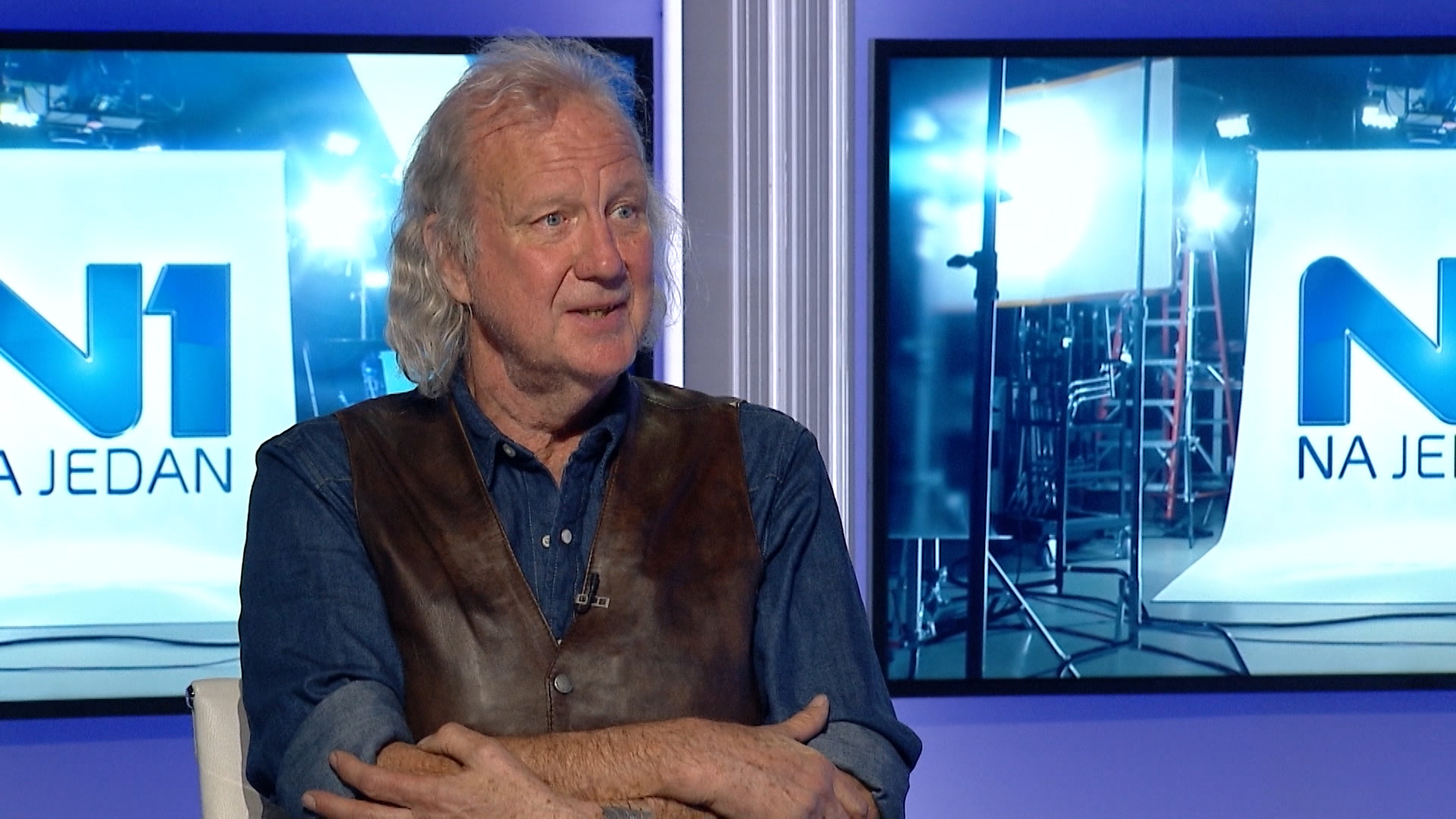 SA-DU-VULLIAMY VO-AIH-1(20170405-153346885).Still001