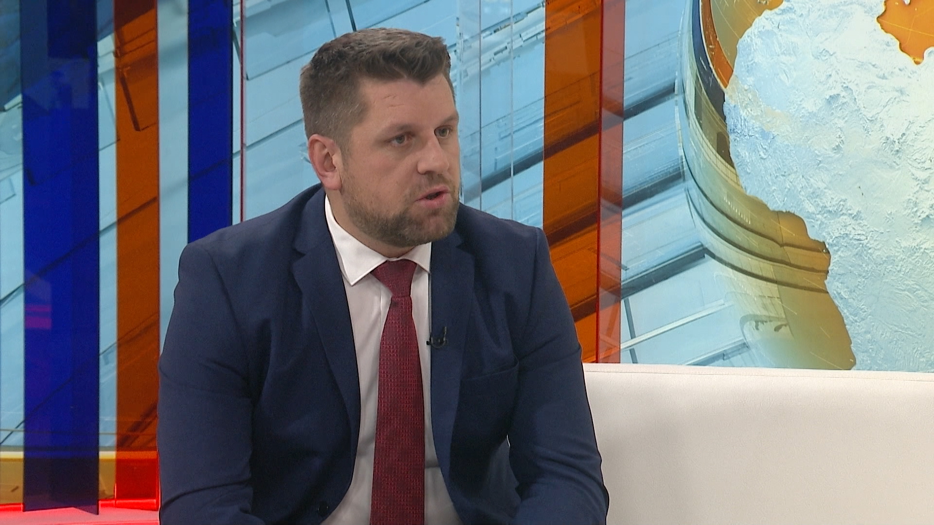 sa-durakovic-260218-clf.Still001