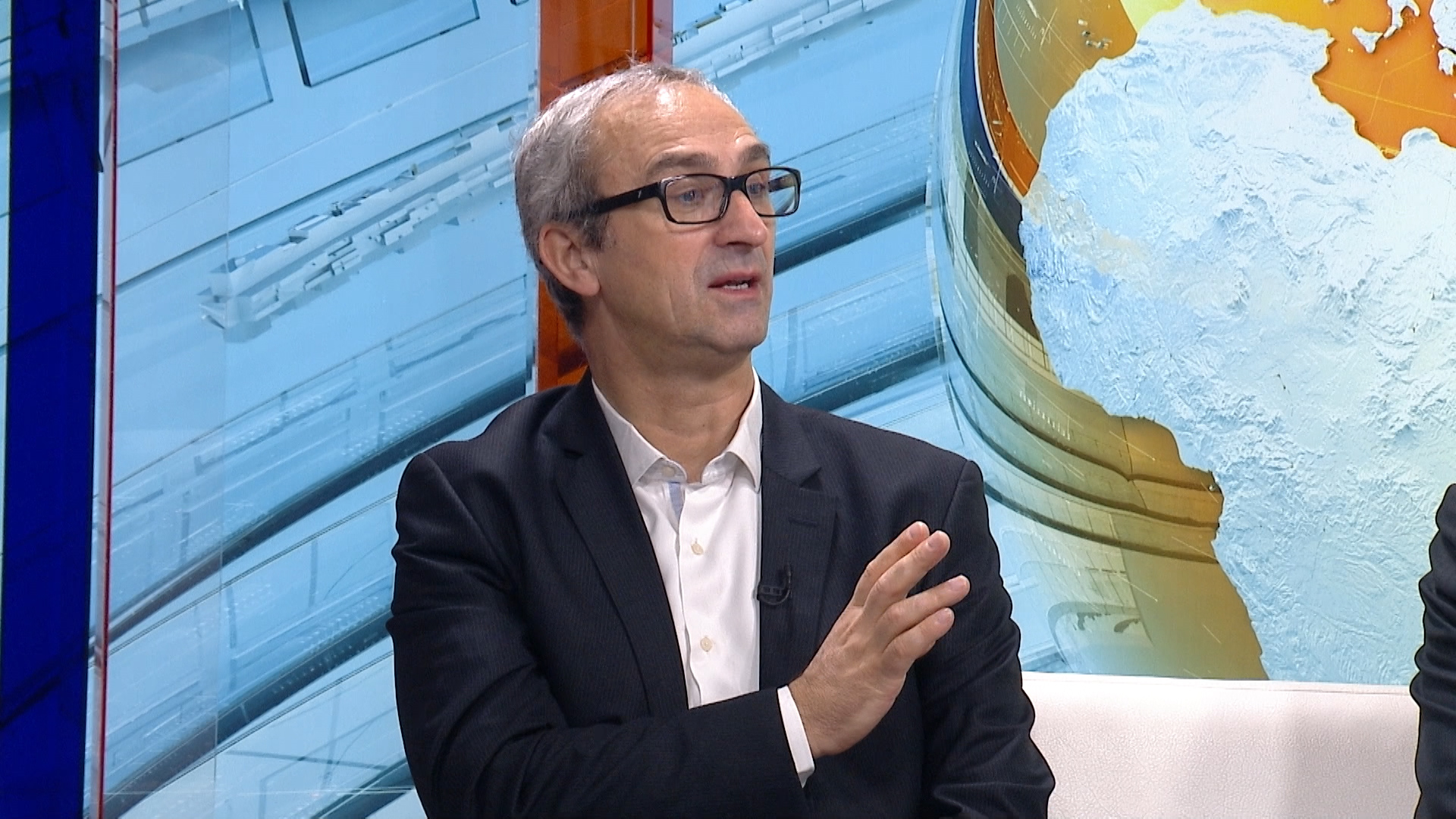 sa-edin forto-clf.00_19_50_13.Still004