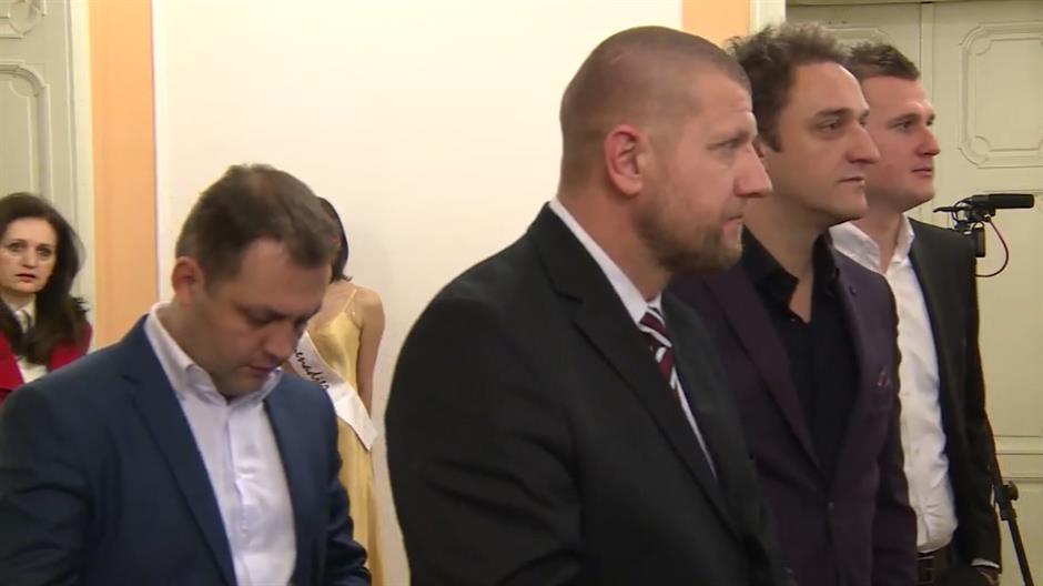 SA-EKSTREMISTI PKG-19-BOB-1(20161215-162752159).Still016