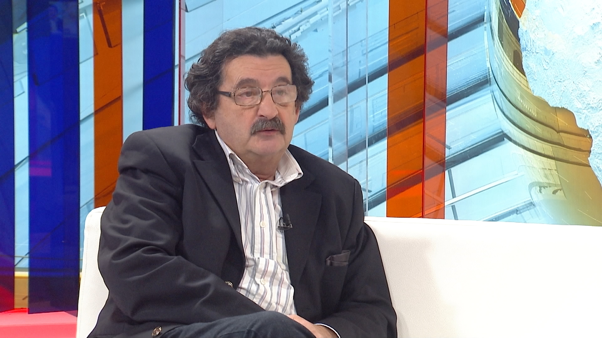 sa-eli tauber-clf-270118.Still001