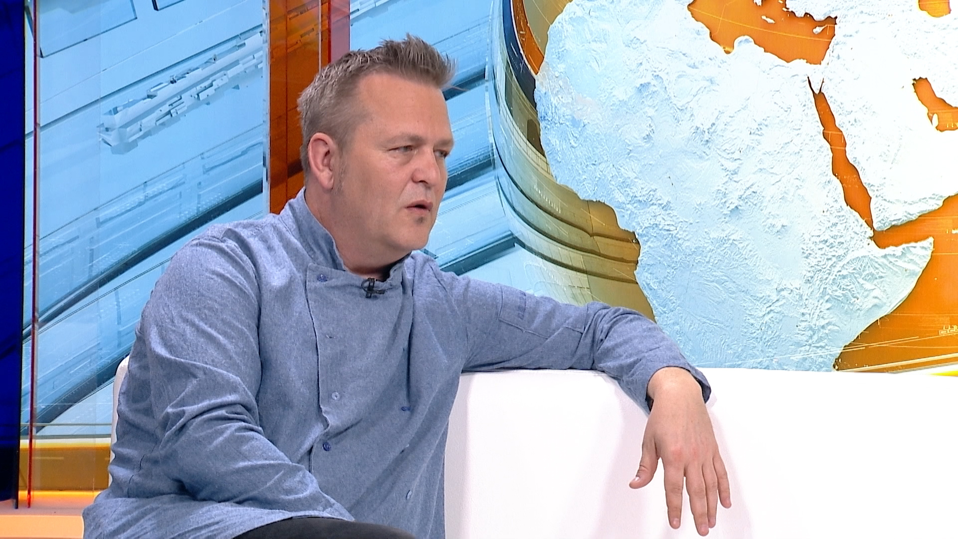 sa-elvir karalic-clf.00_03_50_01.Still003