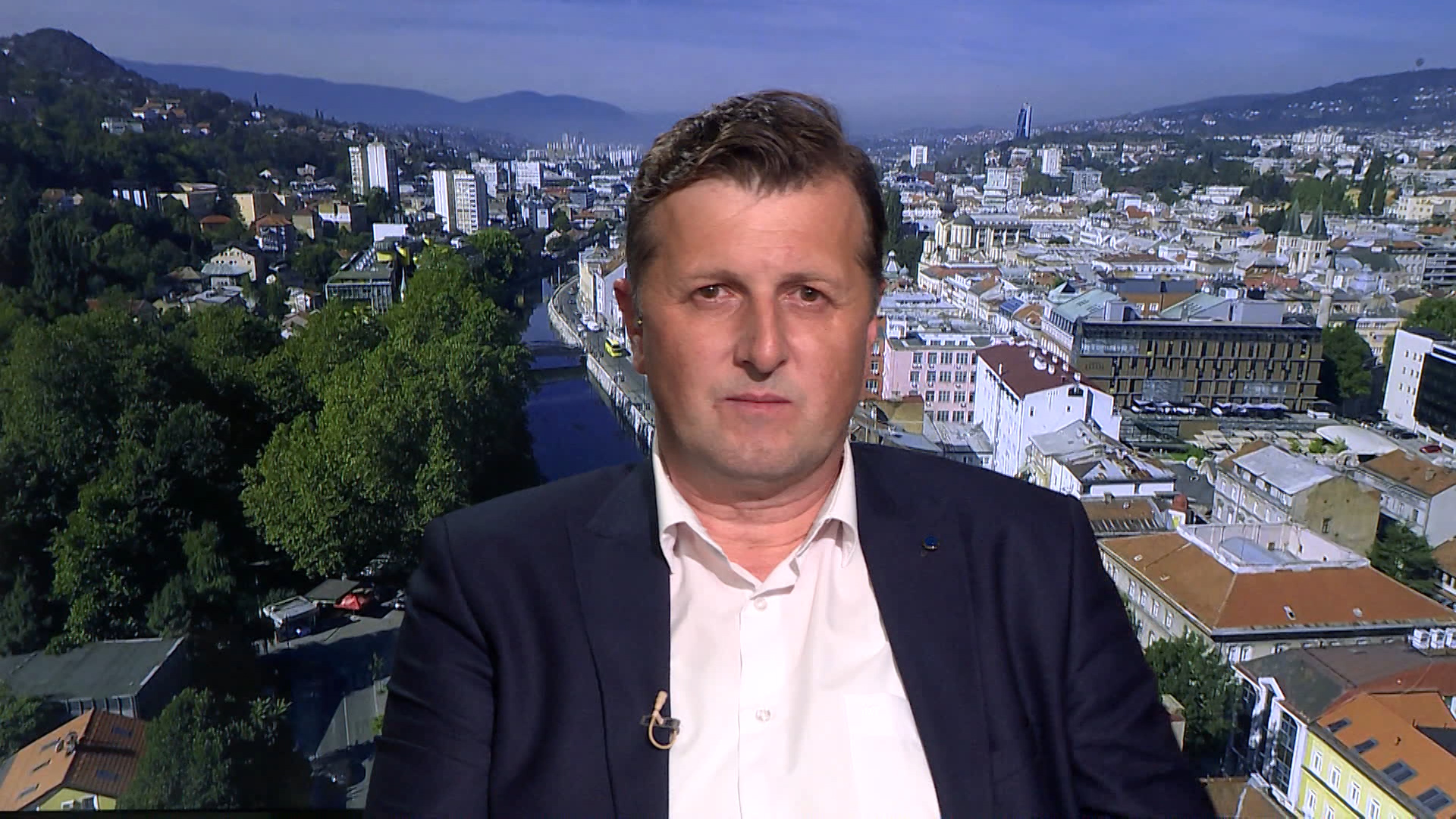 sa-elvis vreto-clf-2-260620.00_00_00_00.Still001