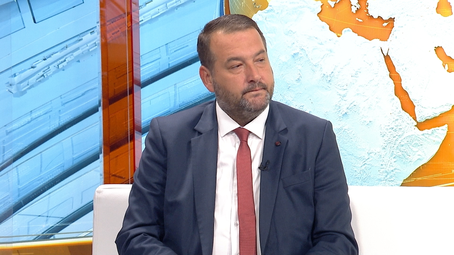 sa-emir zlatar-clf-120919.00_01_45_22.Still001