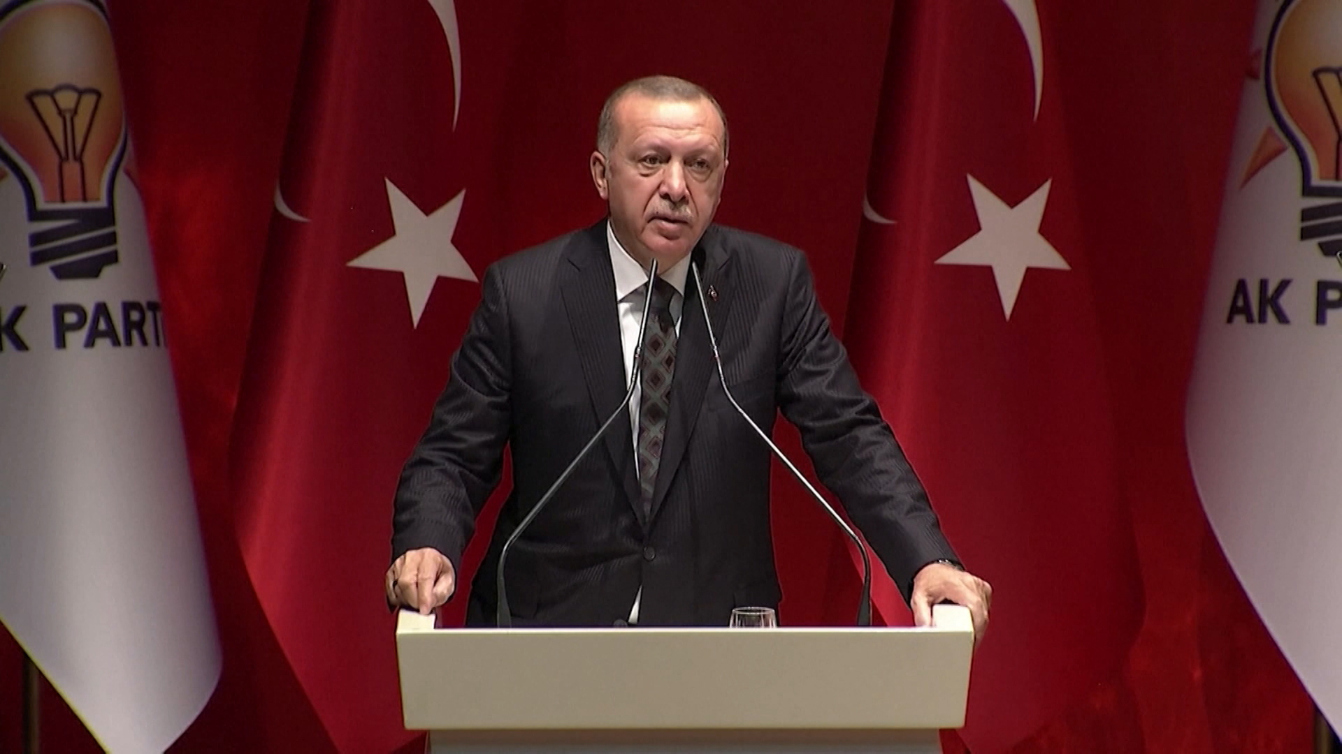 SA-ERDIGAN PRIJETI PKG-ESM-1(20191010-182734803).mxf.00_00_18_10.Still004