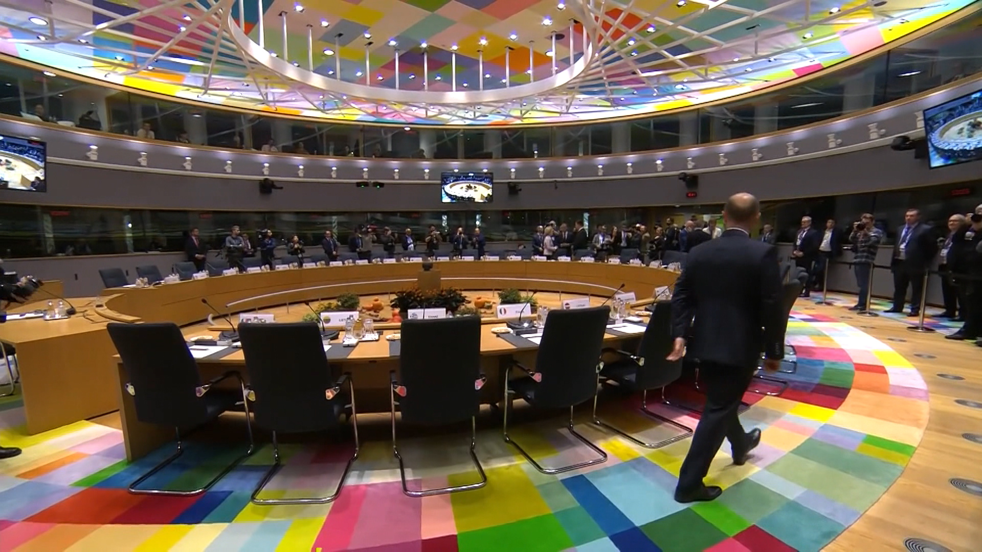 SA-EU I Z BALKAN PKG-19-SLS-1(20191019-170843847).00_00_07_13.Still002