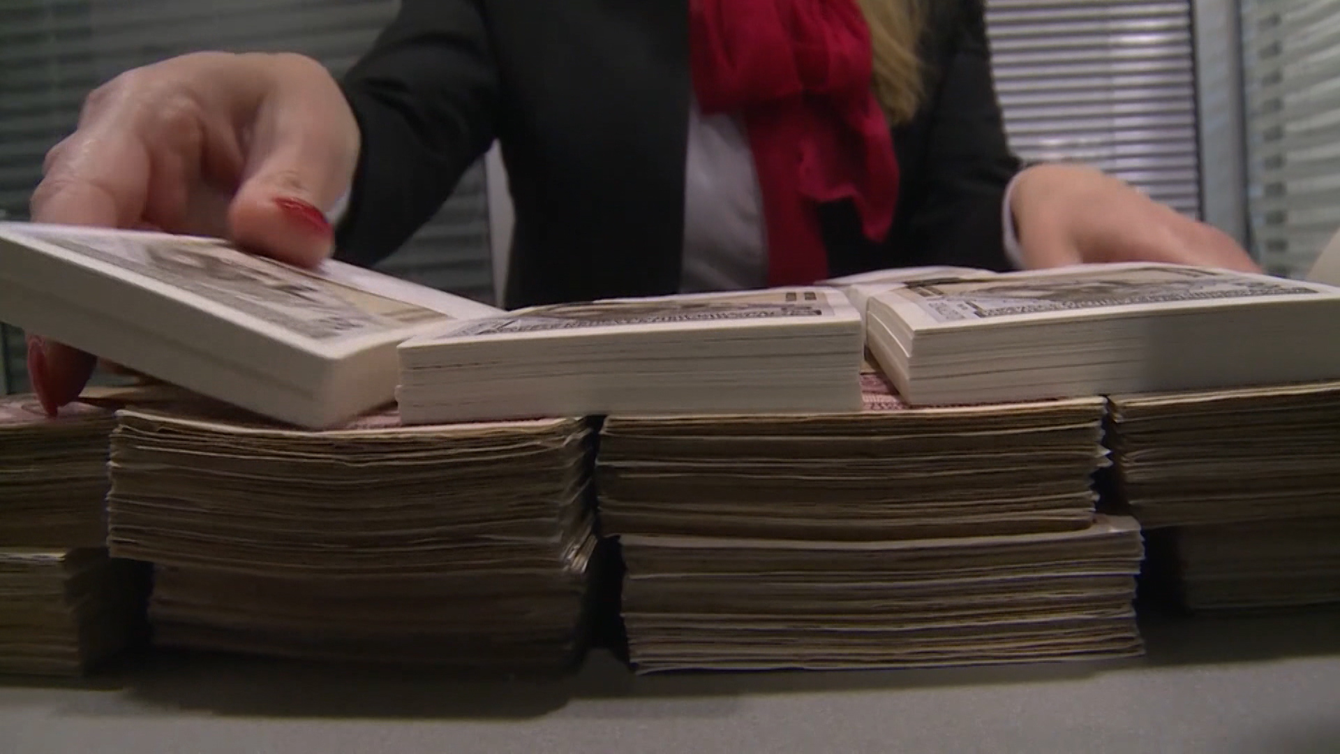 SA-EYOF PKG-IVA-1(20190121-160131561).00_02_22_24.Still013