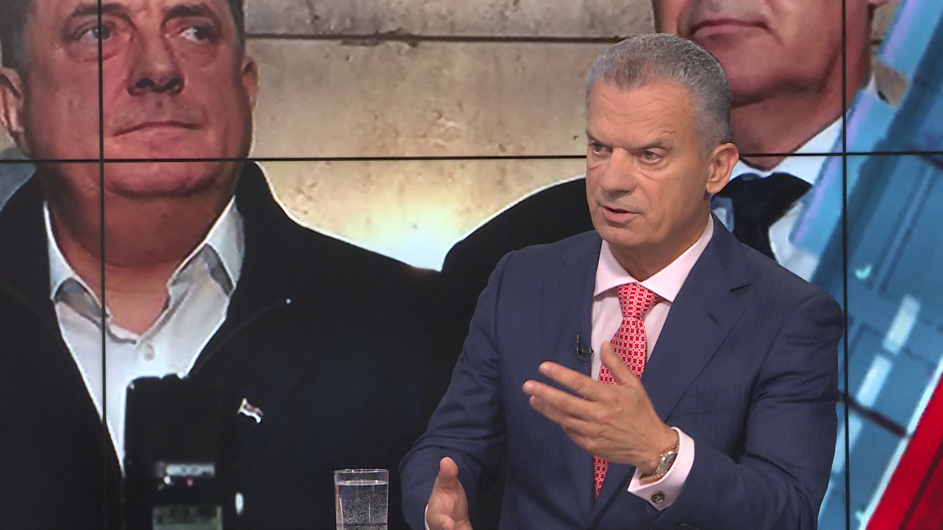 sa-fahrudin radoncic-clf-300719.00_02_59_20.Still003