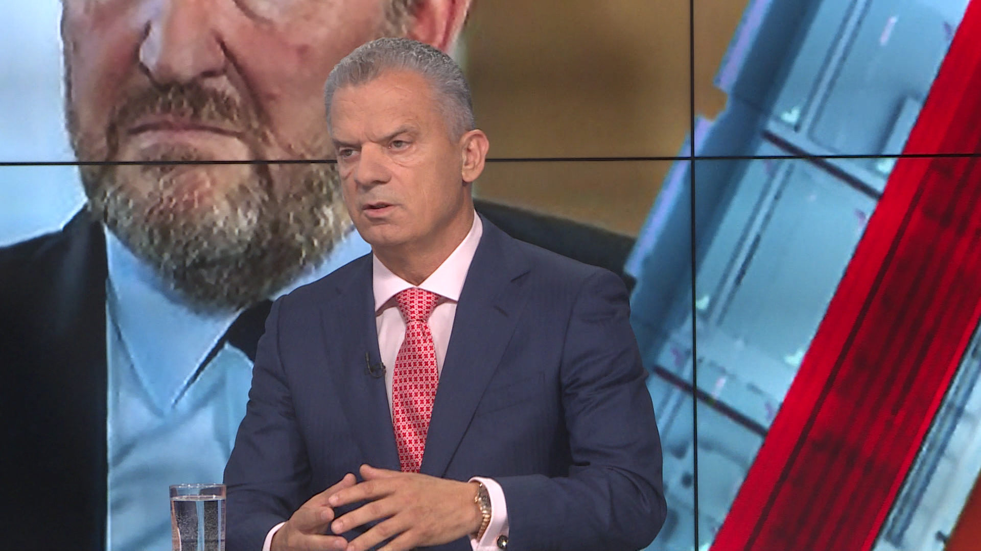 sa-fahrudin radoncic-clf-300719.00_06_38_20.Still001