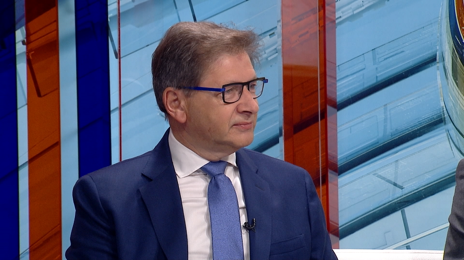 sa-falatar hadzikadic-clf.08_38_17_03.Still001