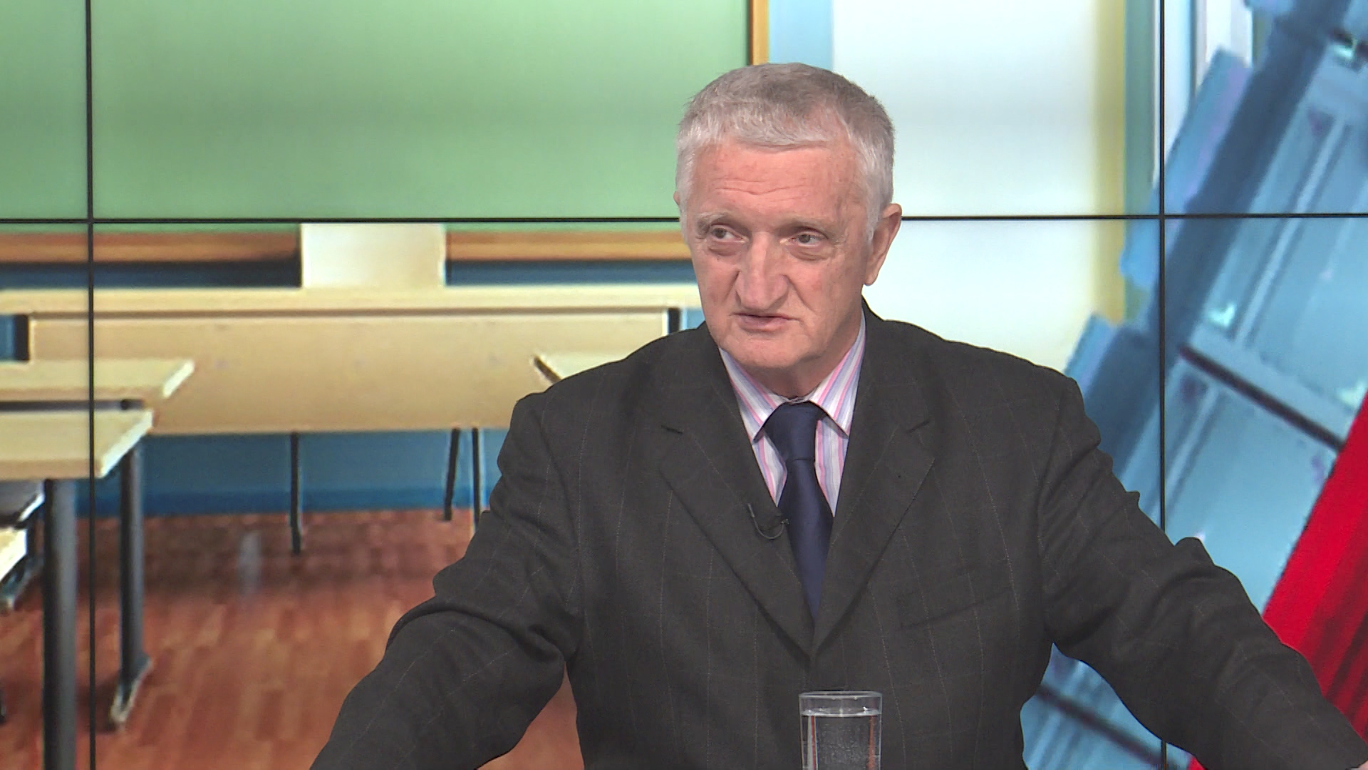 sa-faruk beslic-clf-261219.18_56_21_03.Still001