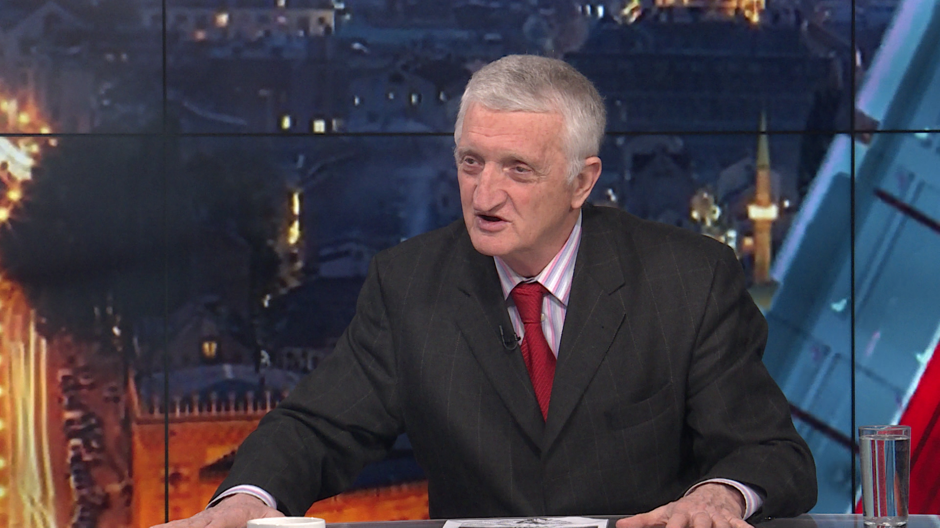 sa-faruk-clf-200120.19_13_49_21.Still001