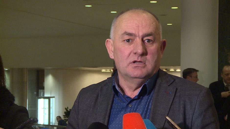 SA-GASENJE FESTIVALA PKG-ADG-1(20170116-163947841).Still006