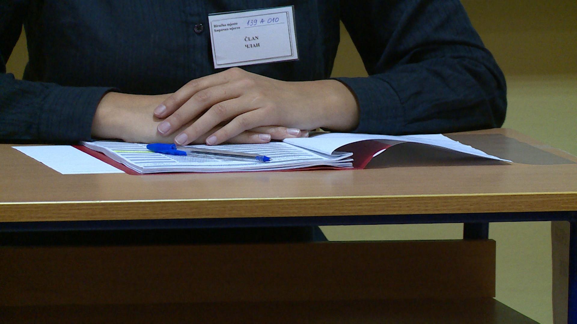 sa-glasanje i anketa-has(20181007-080011524).00_05_23_04.Still021