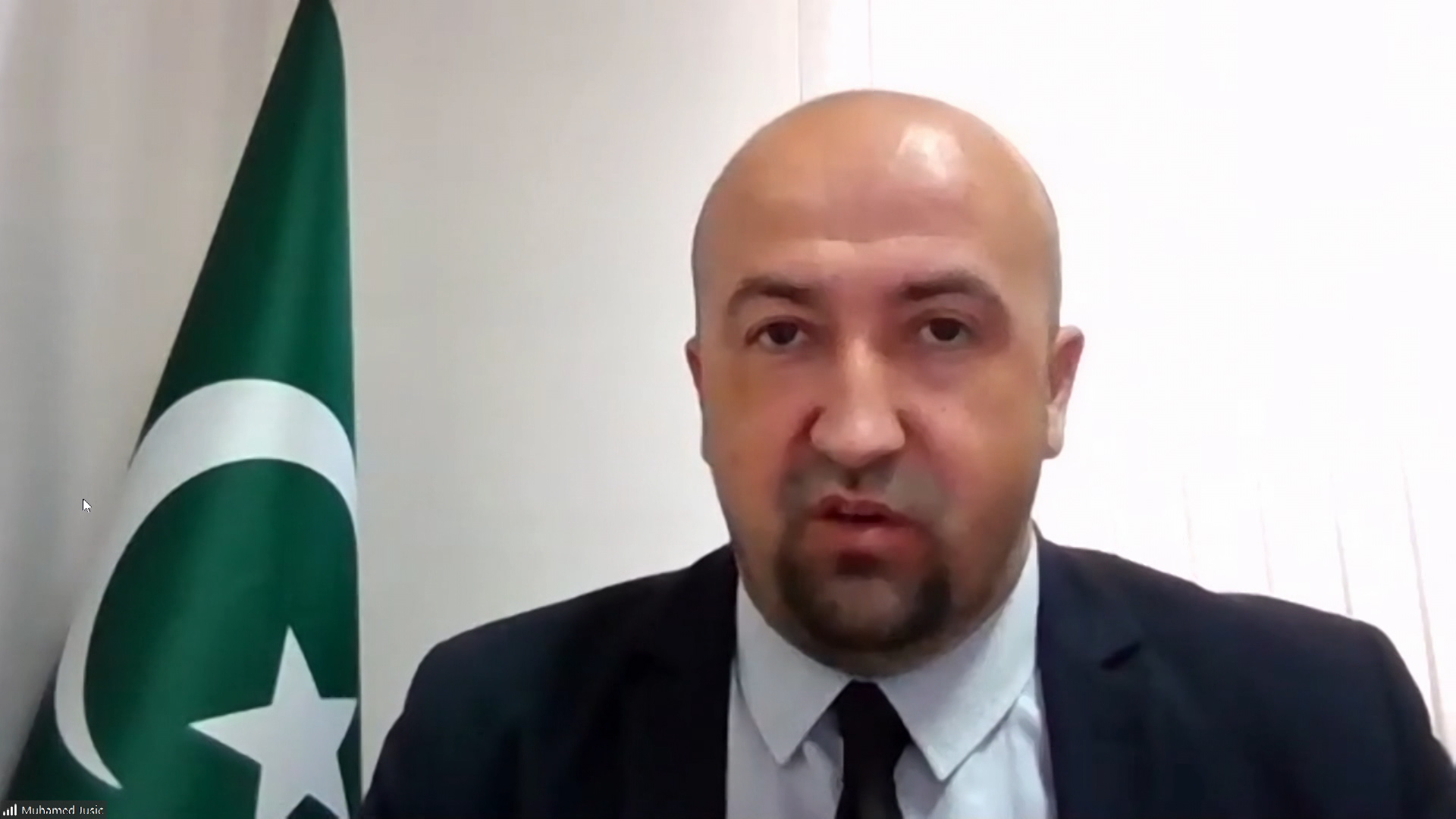 sa-goran cerkez-clf-290720.09_32_53_06.Still001