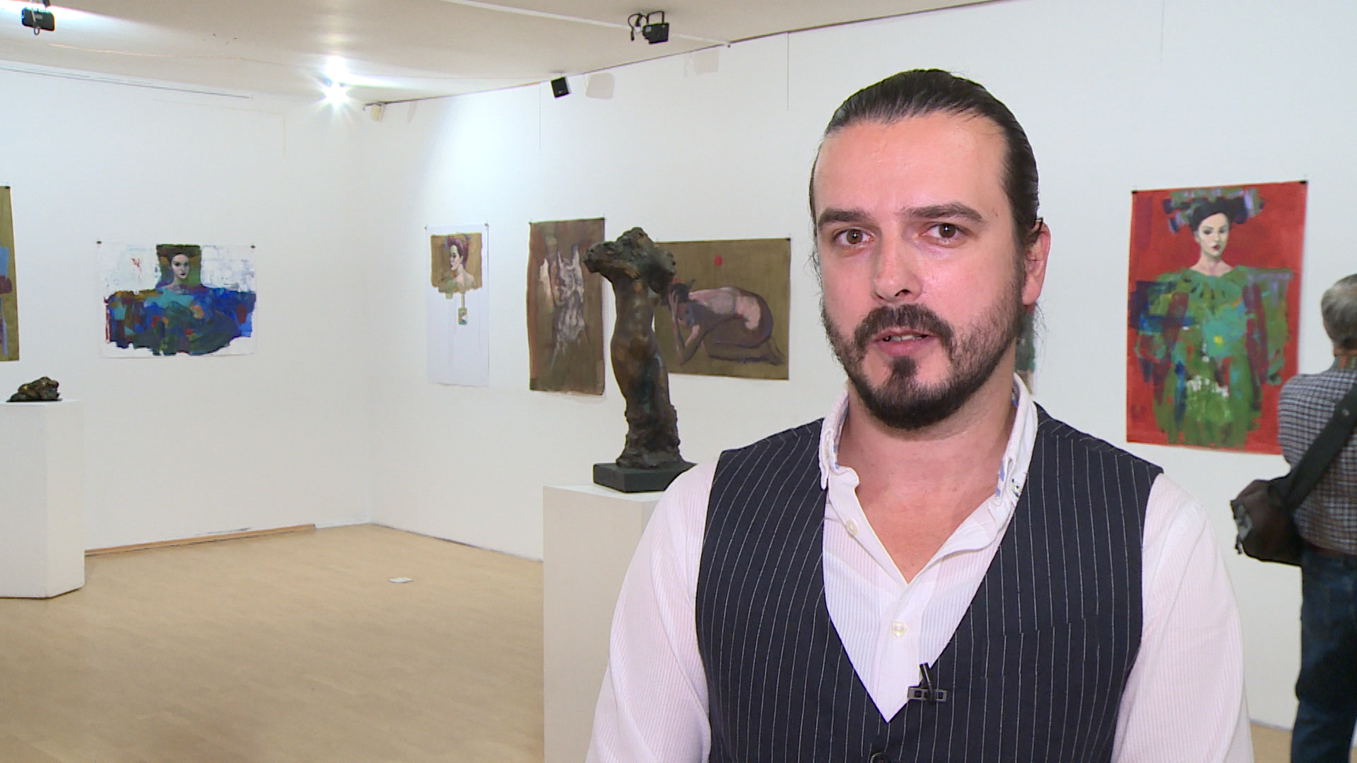 sa-gost nd-clf-230920.00_01_37_20.Still004