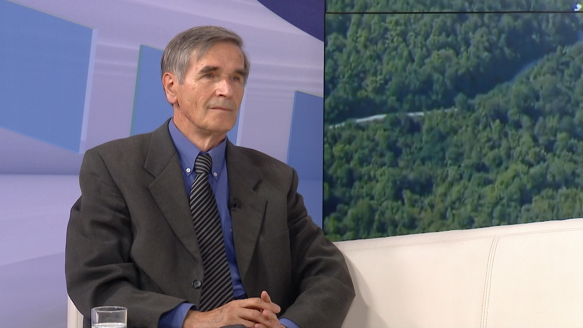 sa-hilmo sehovic-clf-200521.09_57_41_04.Still002