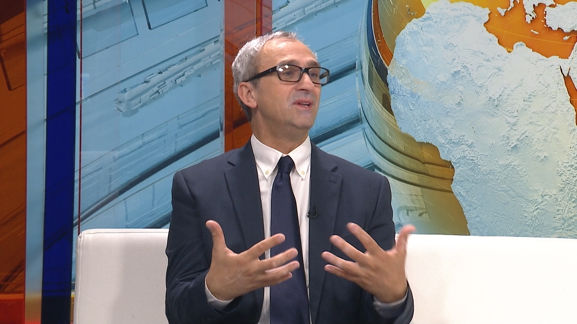 sa-husnija kamberovic-210518-clf.00_18_11_08.Still003