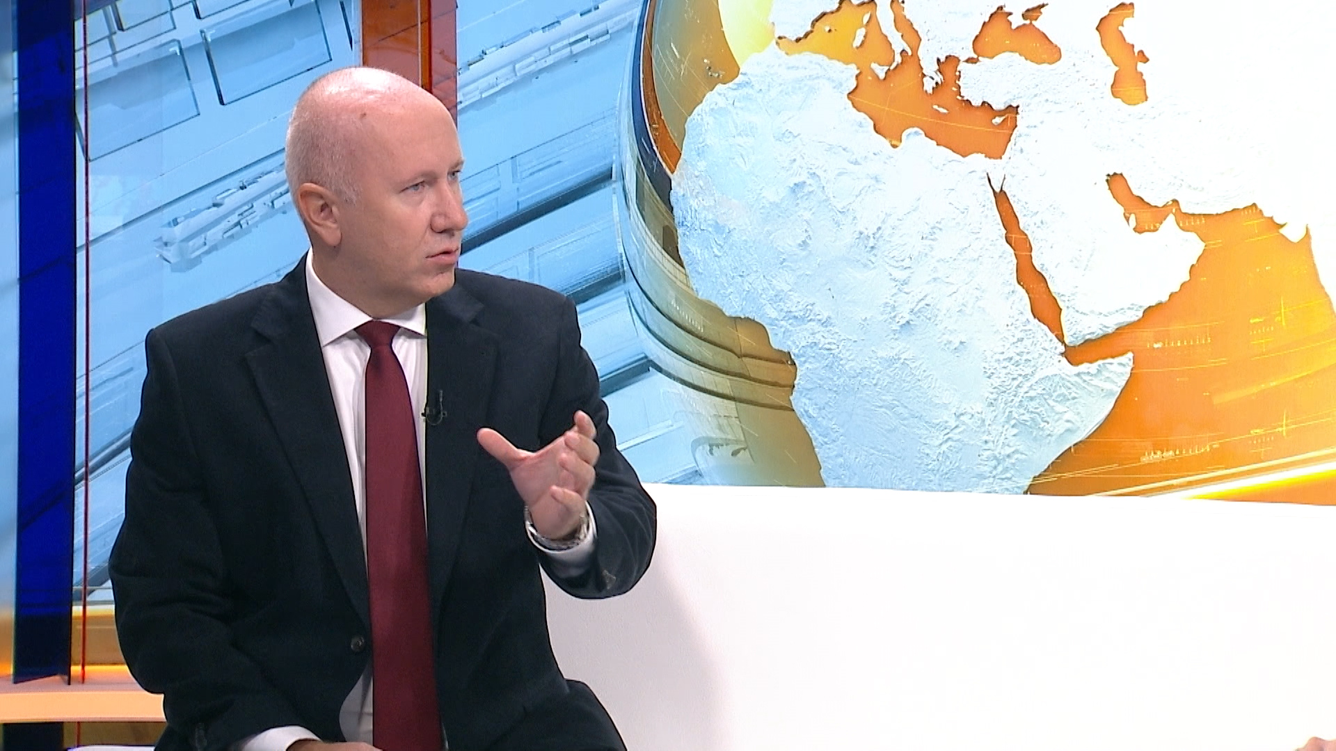 sa-ifet feraget-clf.00_03_06_02.Still004