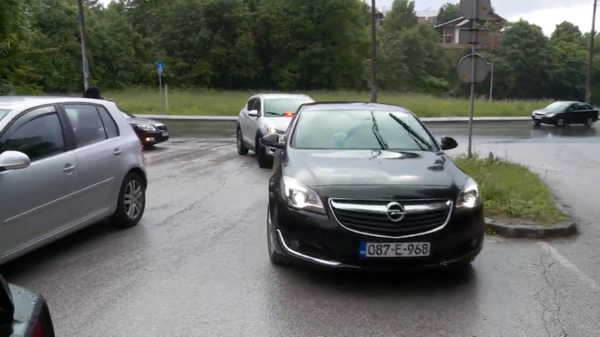 sa-inserti sud auta-290520-ras.17_53_50_17.Still001