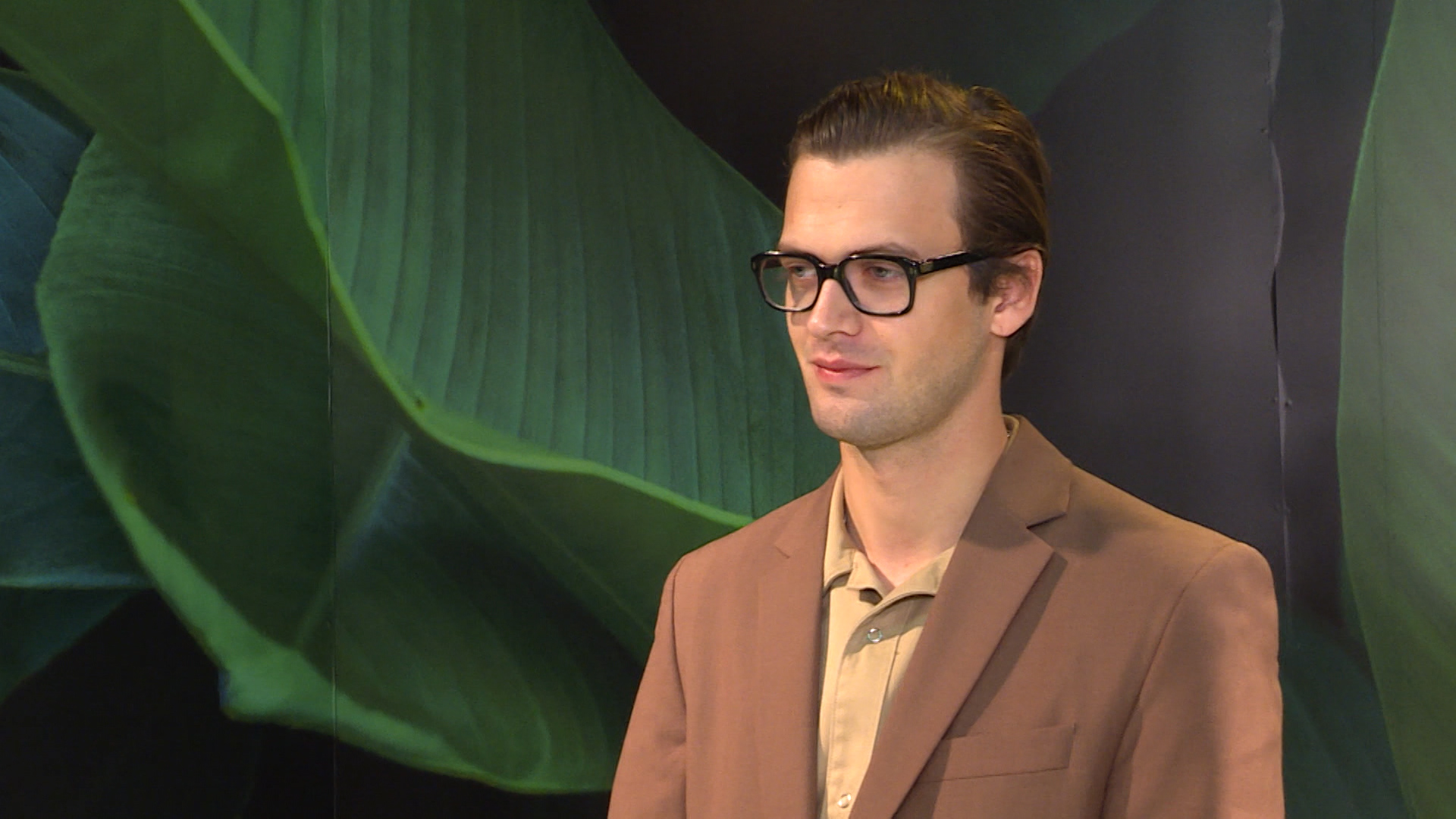 SA-INTW FILM NADA-ADG-1(20191105-174522144).mxf.Still001