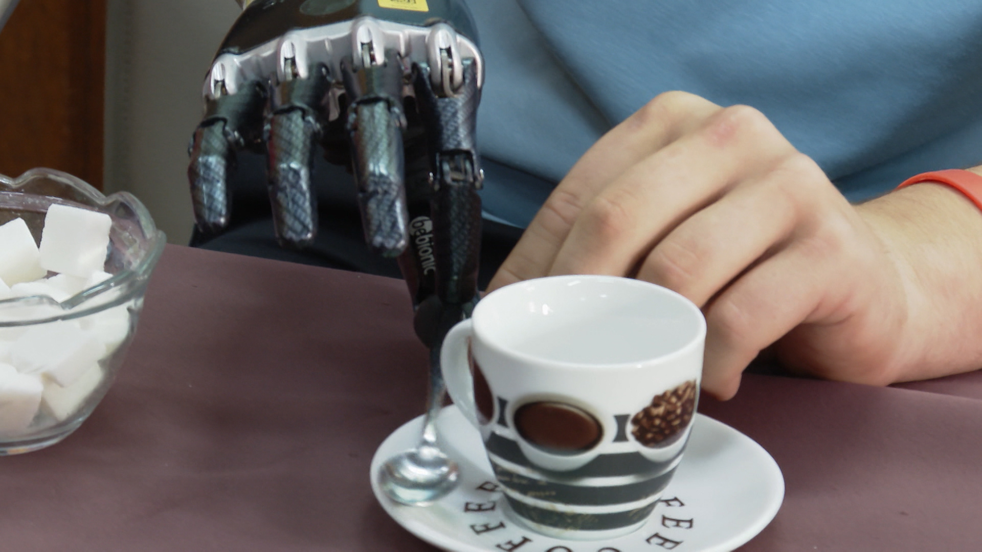 SA-IRON MAN JAJCE PKG-19-TJD-1(20190920-162527614).mxf.00_00_22_08.Still001