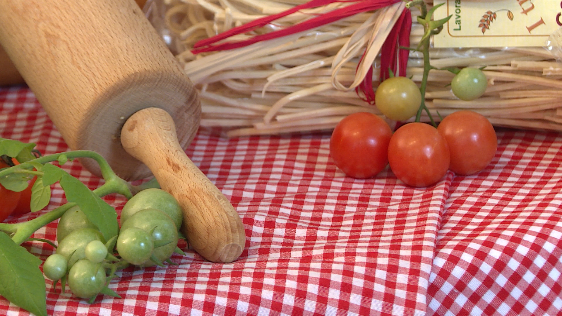 SA-ITALIJANSKA KUHINJA PKG-IER-1(20191112-165007251).00_00_56_10.Still002