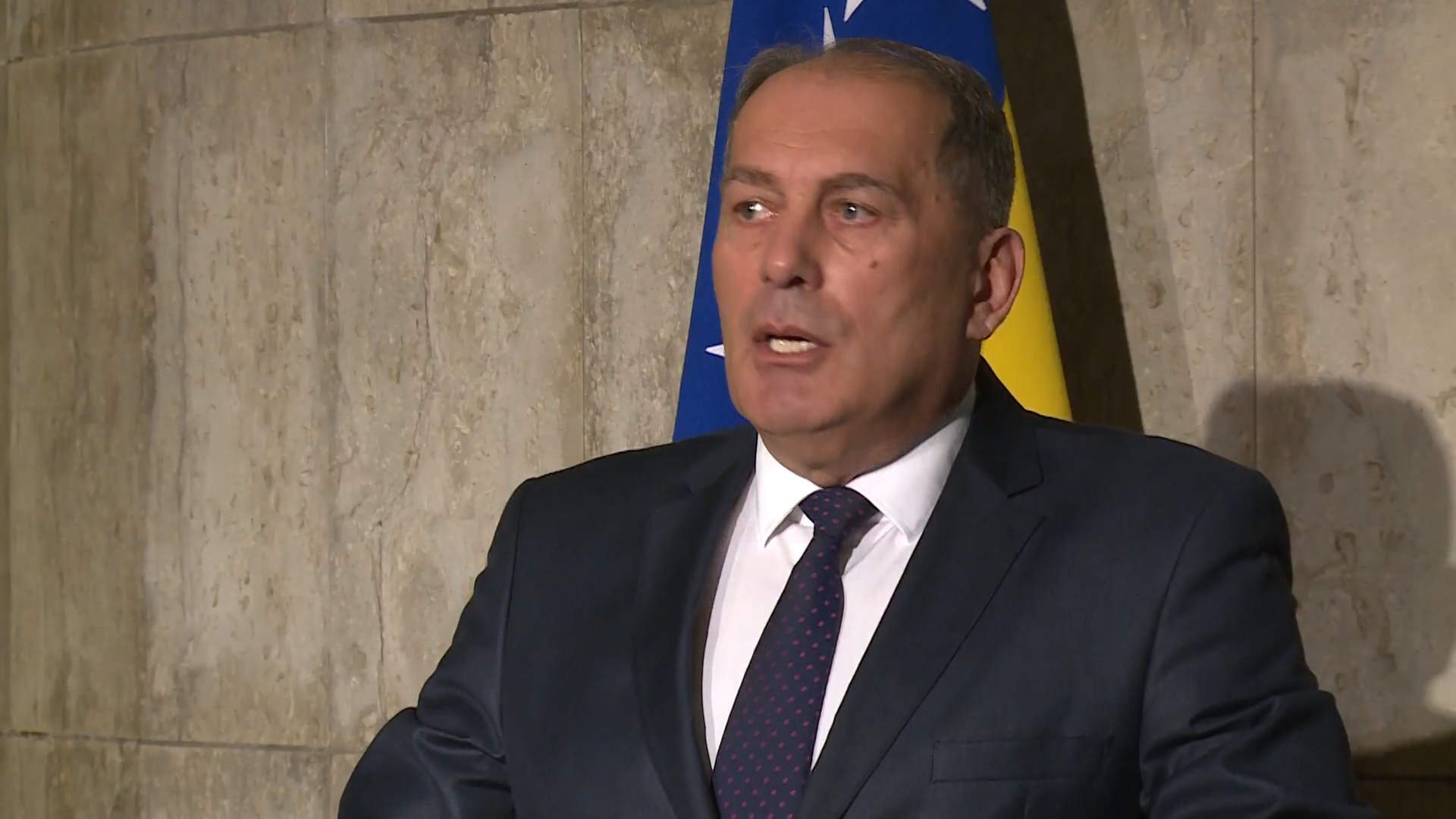 sa-izjave mehtic-miv-200917-iva-wmt.Still002