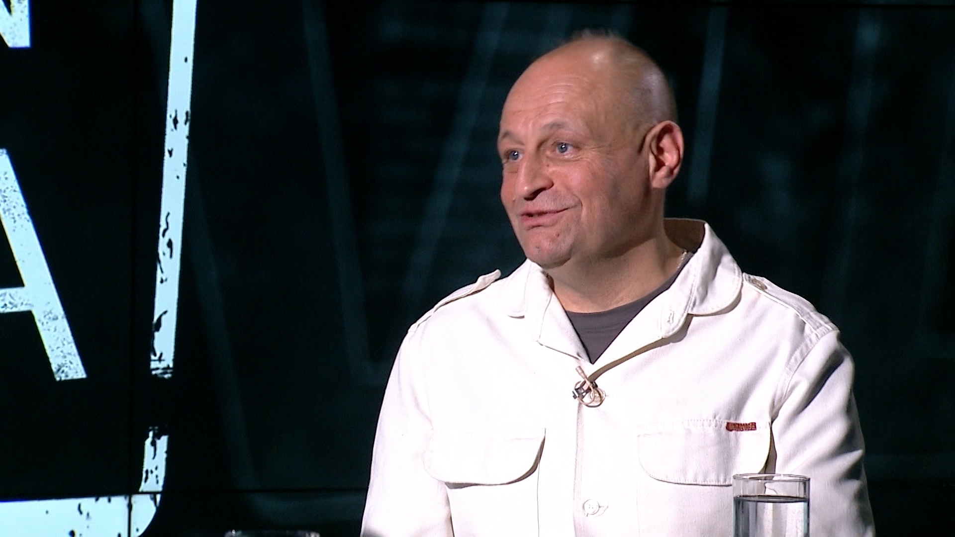 SA-IZVAN OKVIRA-OSTOJIC-290620-02(20200629-191939437).mxf.00_07_43_05.Still001