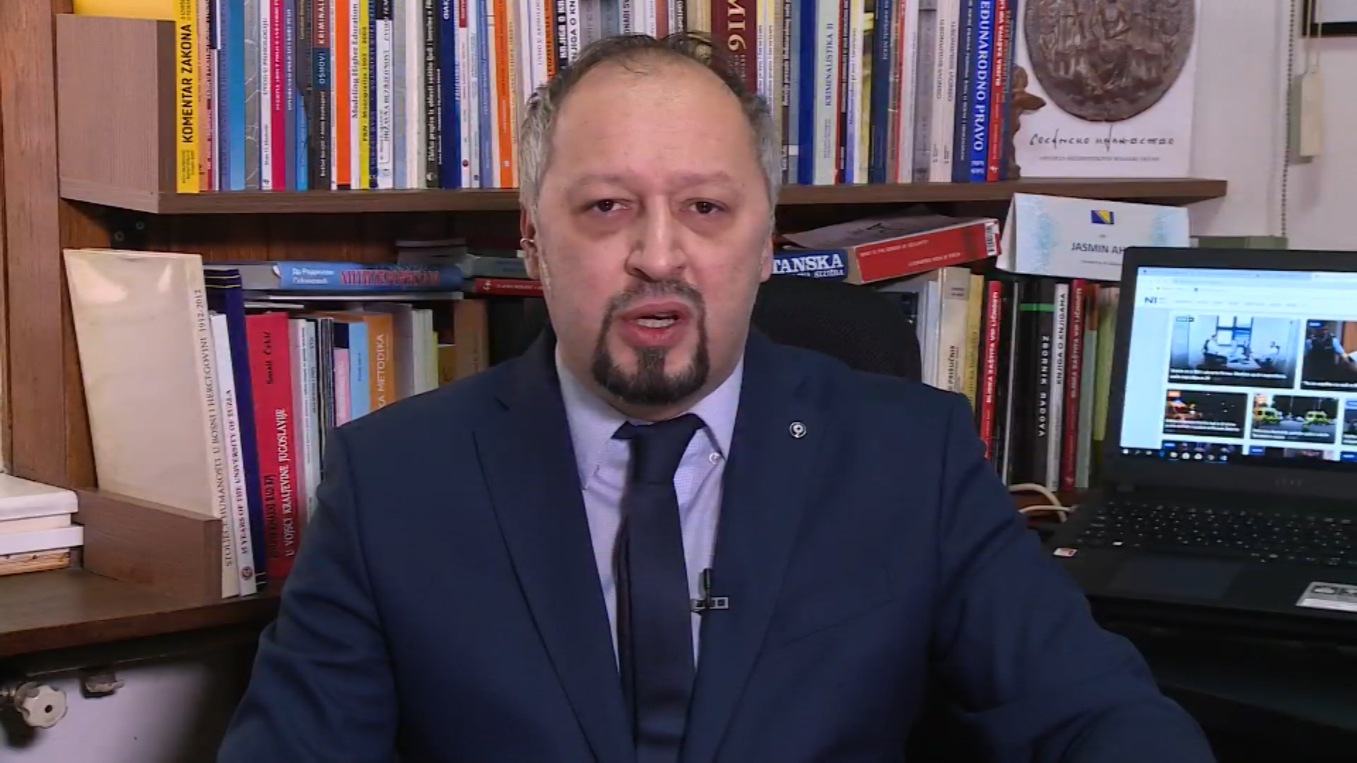 sa-jasmin ahic-clf-180319.00_08_02_02.Still001