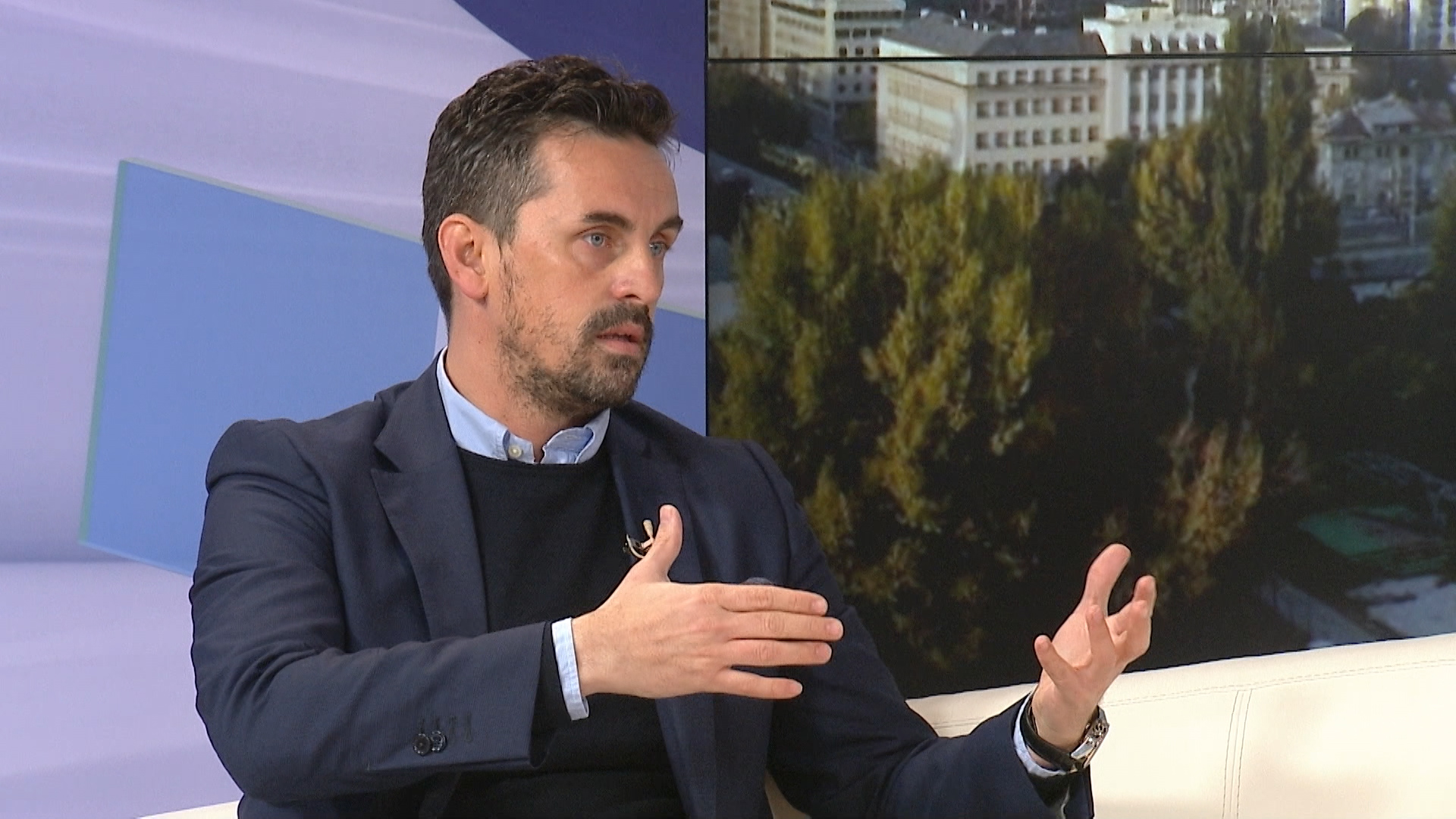 sa-jasmin salkic-clf-171220.00_07_00_17.Still001