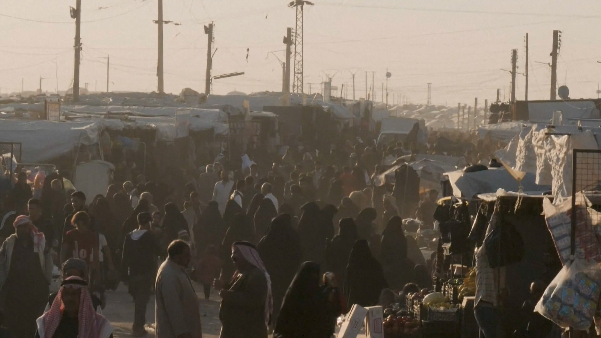 SA-KAMP AL HOL ISIL PKG-ADS(20191111-171151393).mxf.00_02_54_08.Still002