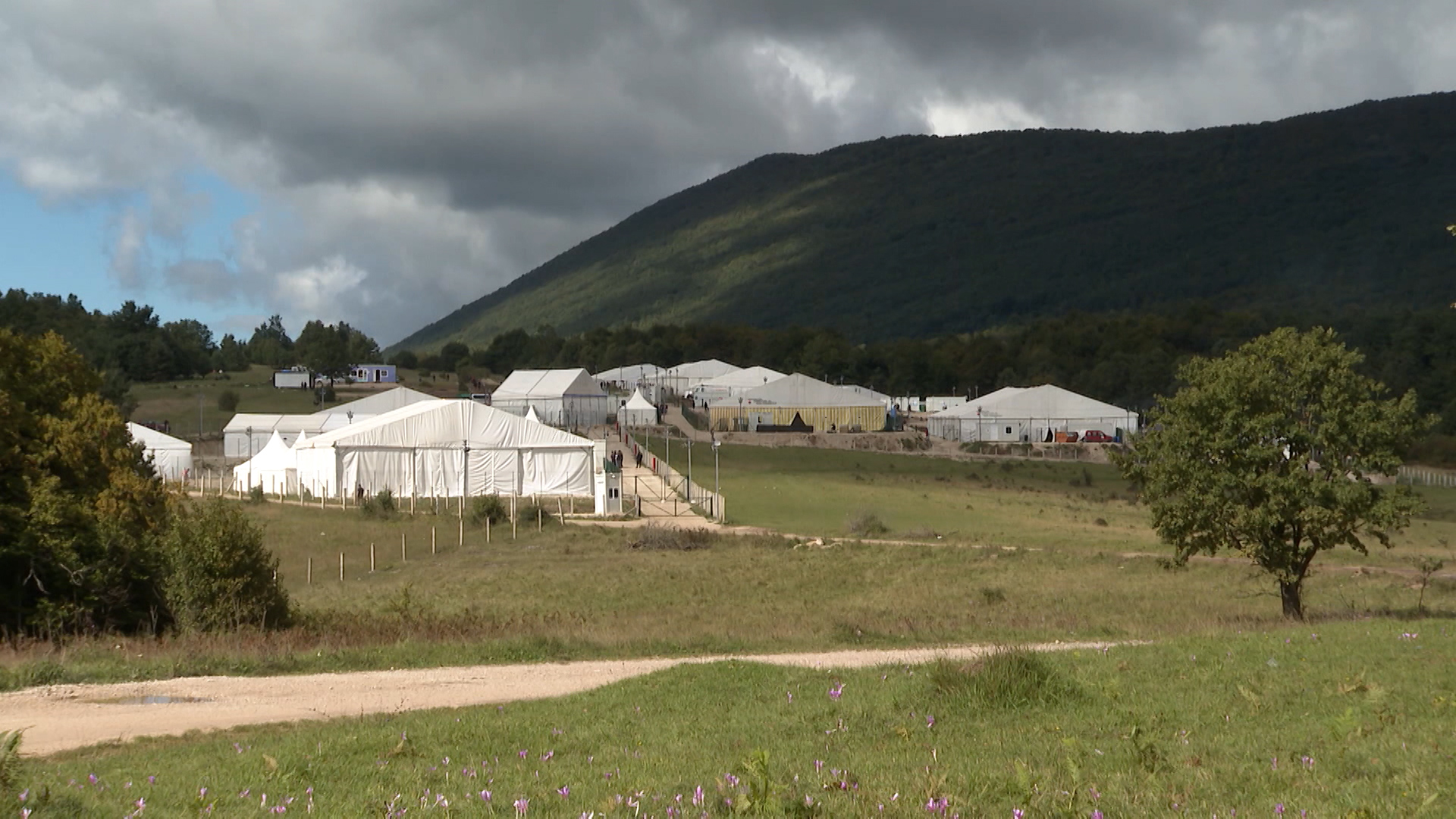 SA-KAMP LIPA PKG-ADS-1(20200929-181204560).mxf.00_00_02_21.Still002