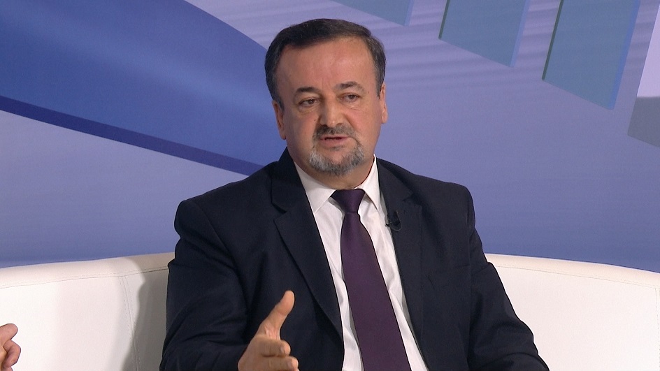 sa-kaplan i maric-clf-281119.09_55_13_23.Still004