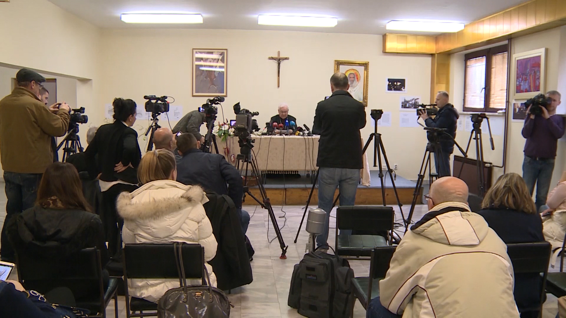 SA-KOMARICA I MILE PKG 19-SNM-1(20180314-183041552).Still001