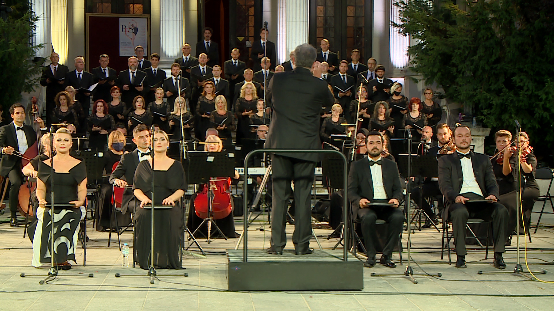 sa-koncert narodno-adg(20200912-194056263).MXF.00_01_09_13.Still002