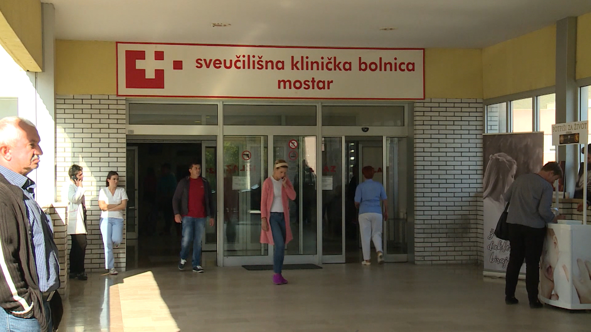 SA-KORONA BIH PANIKA-SUS-1(20200226-160501452).00_01_49_12.Still002