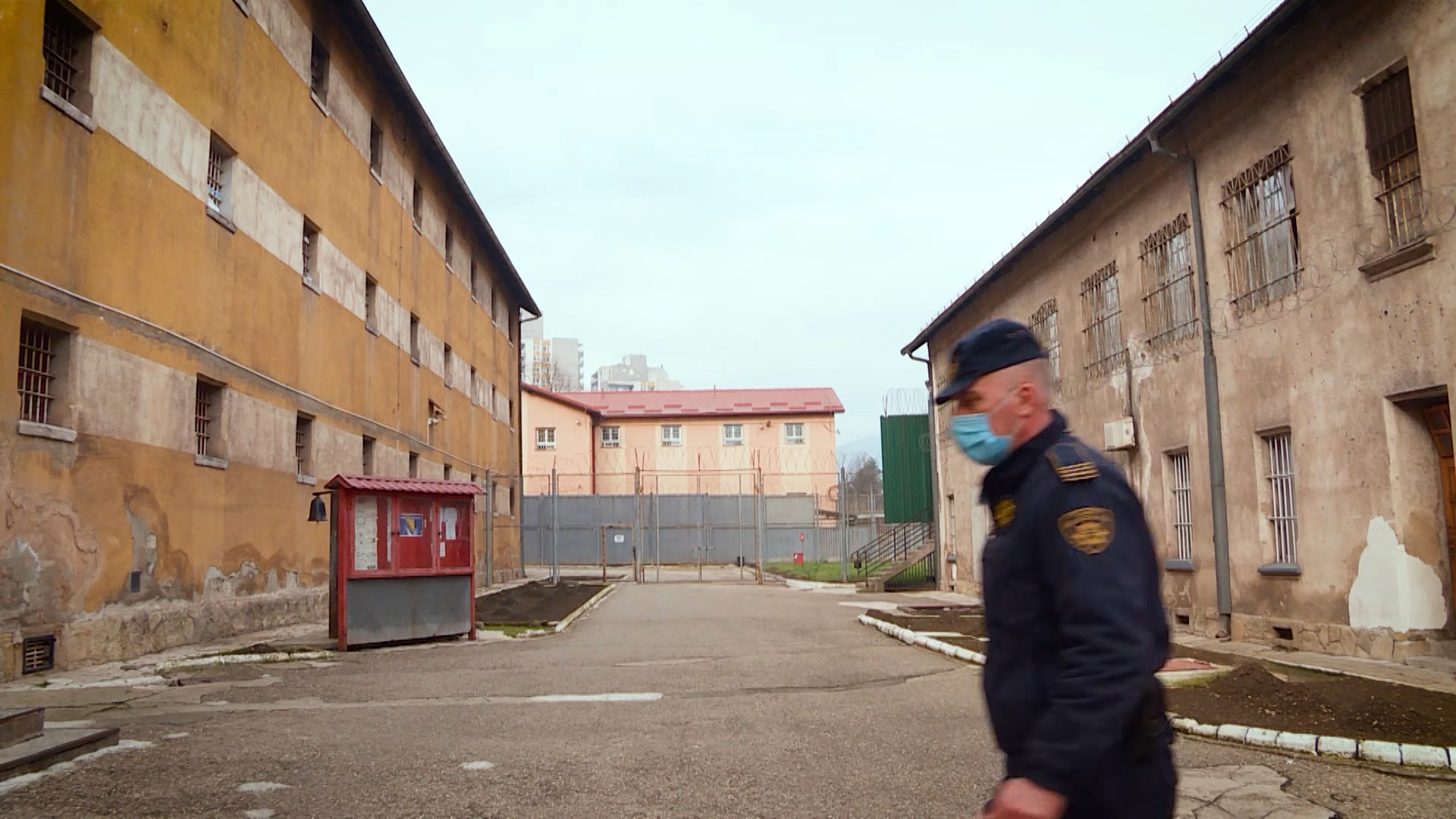 SA-KPZ ZENICA PKG-FAZ-1(20201127-133158238).mp4.00_00_08_15.Still002