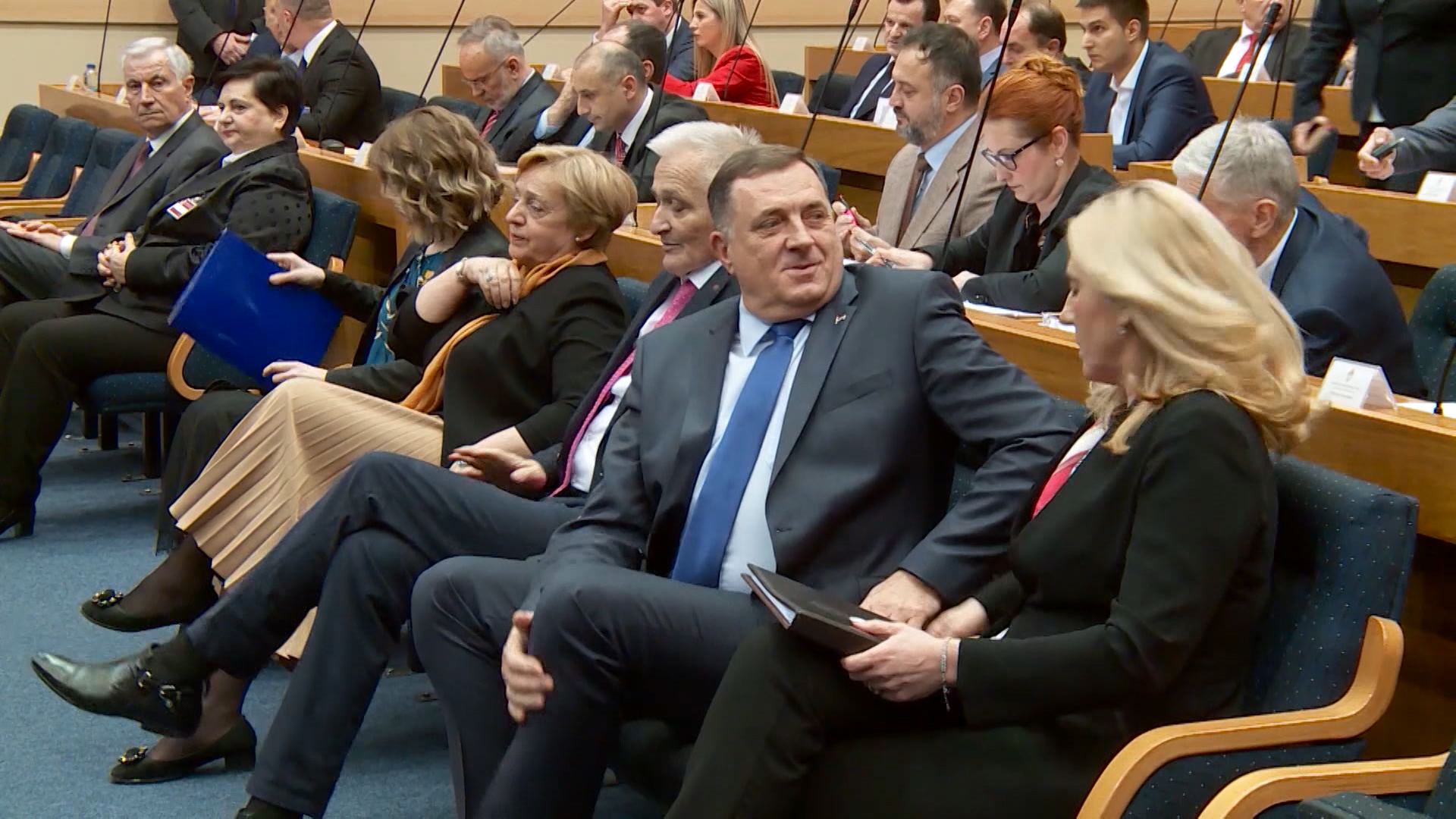 SA-KRIZE PKG-19-TJD-1(20200216-172355980).00_00_09_14.Still001