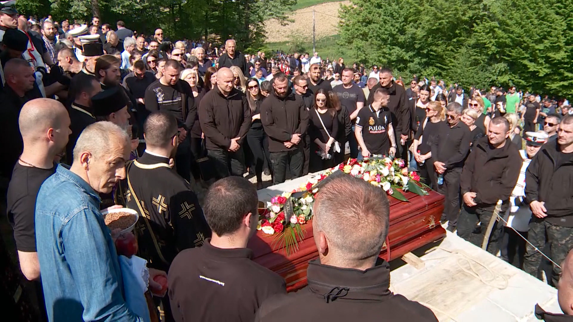 SA-KRUNIC SAHRANA PKG-SNM-1(20190425-183306046).00_02_36_07.Still001