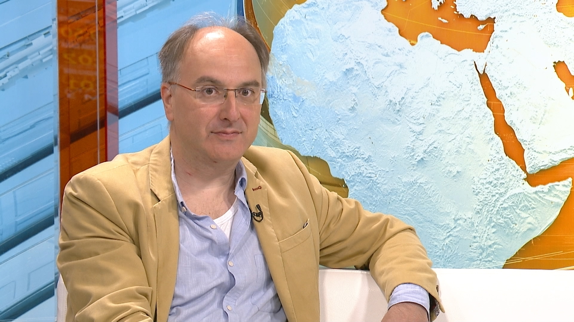 sa-live 1-0725-170619.00_04_01_20.Still002