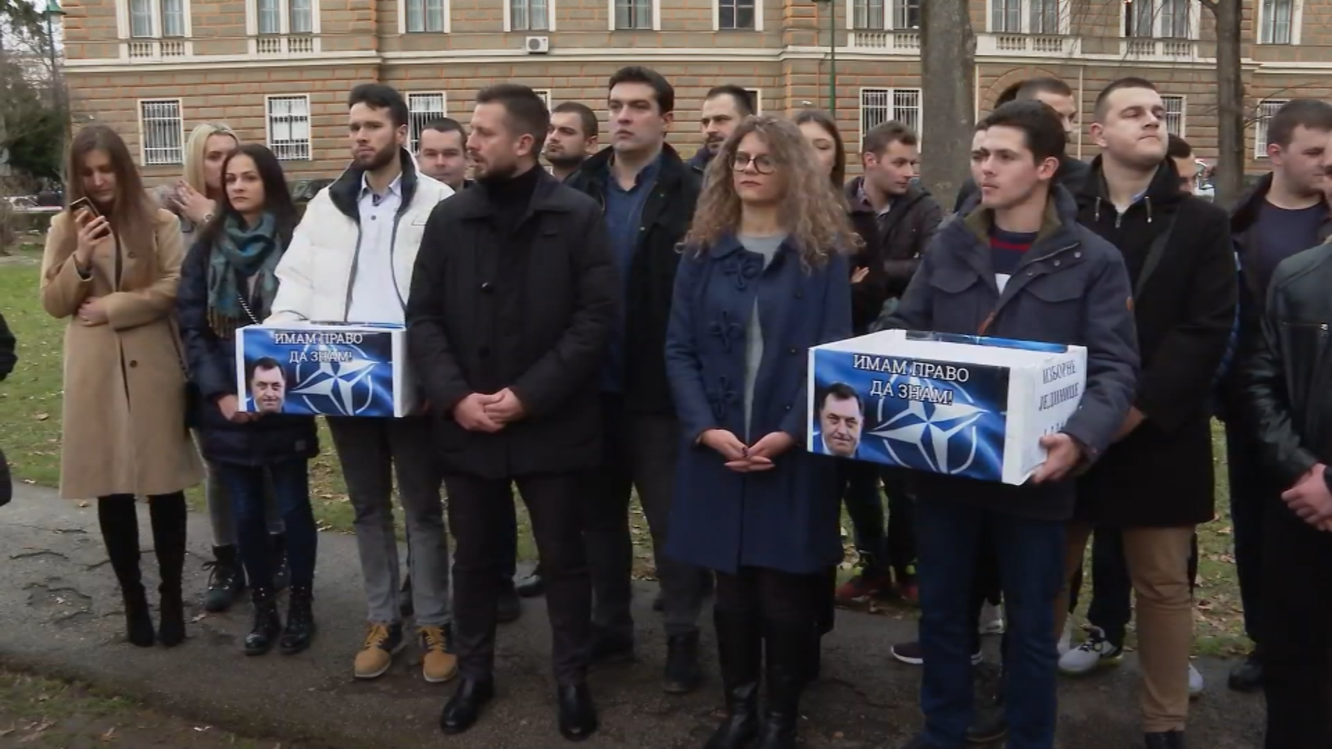 sa-live 1-1155-201219.11_56_25_13.Still002