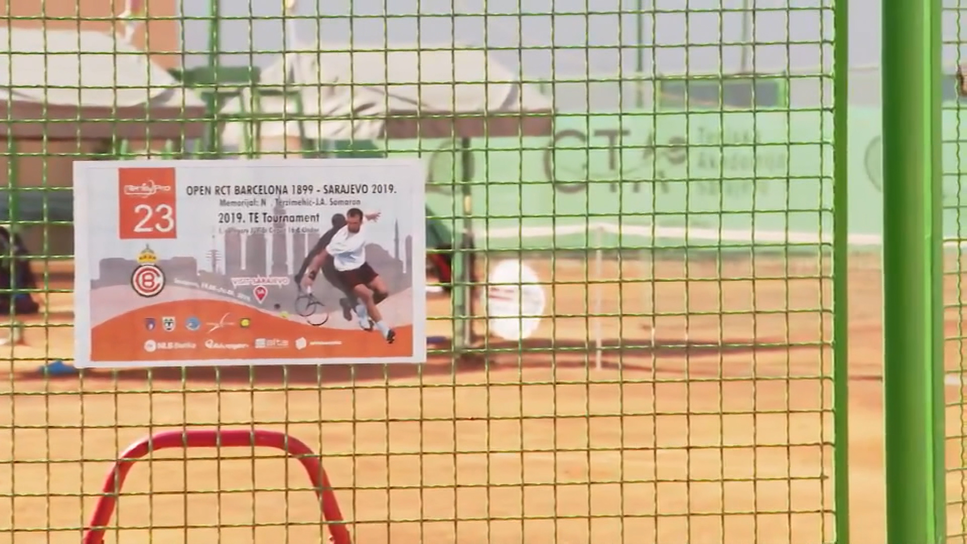 sa-live 2-0935-210819.09_43_54_20.Still001